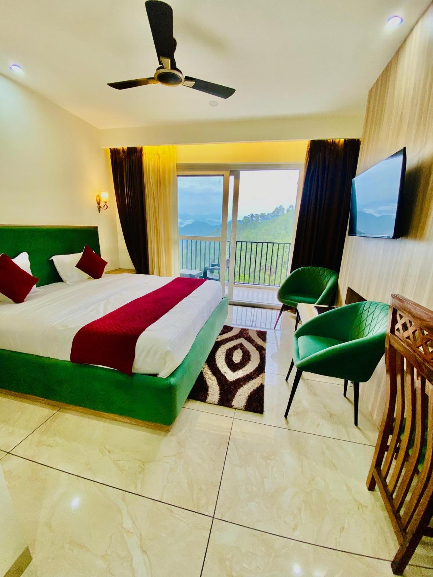 Hotel Pines And Peeks By Tws Hotels ดัลเฮาซี ภายนอก รูปภาพ