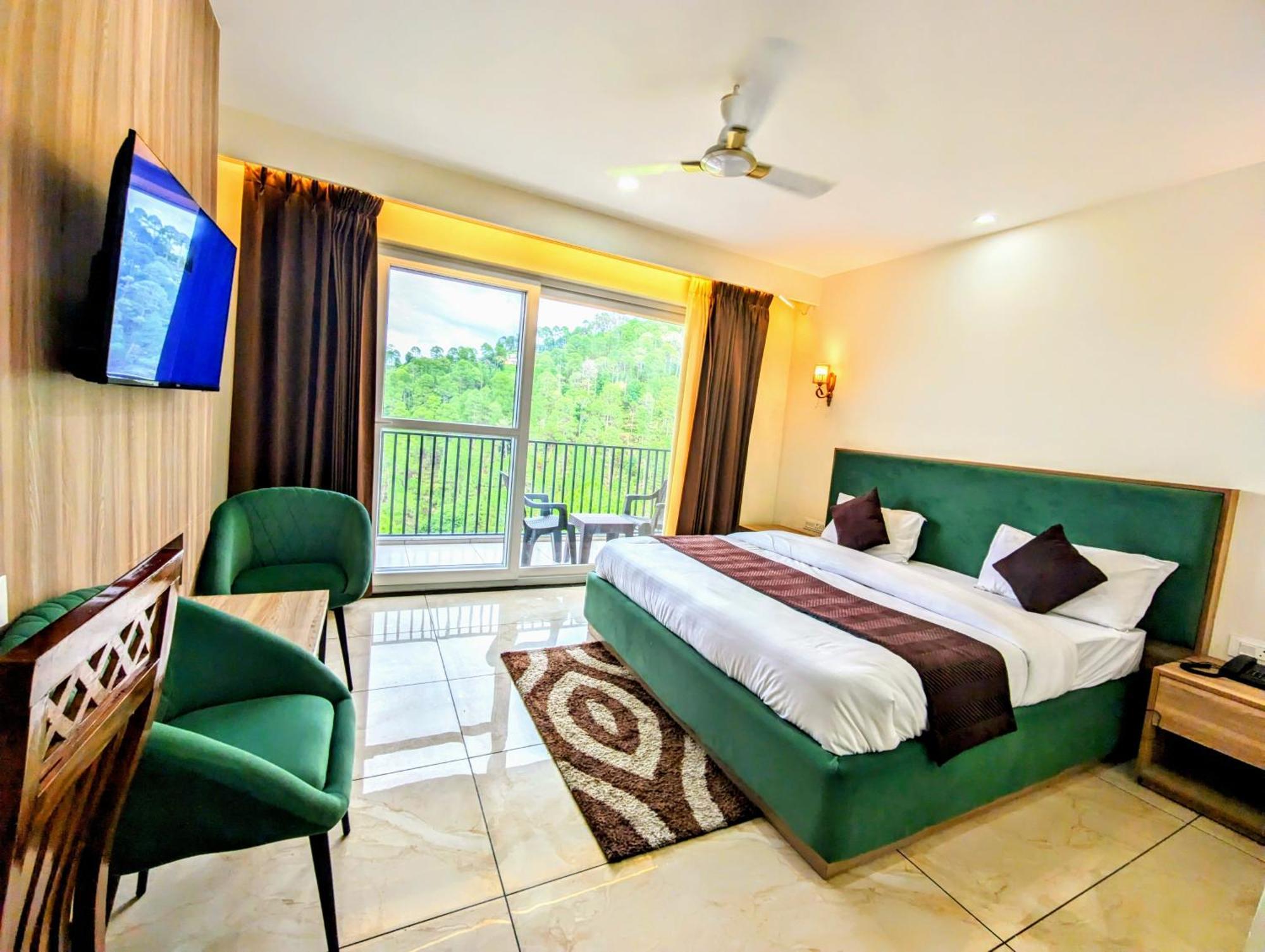 Hotel Pines And Peeks By Tws Hotels ดัลเฮาซี ภายนอก รูปภาพ